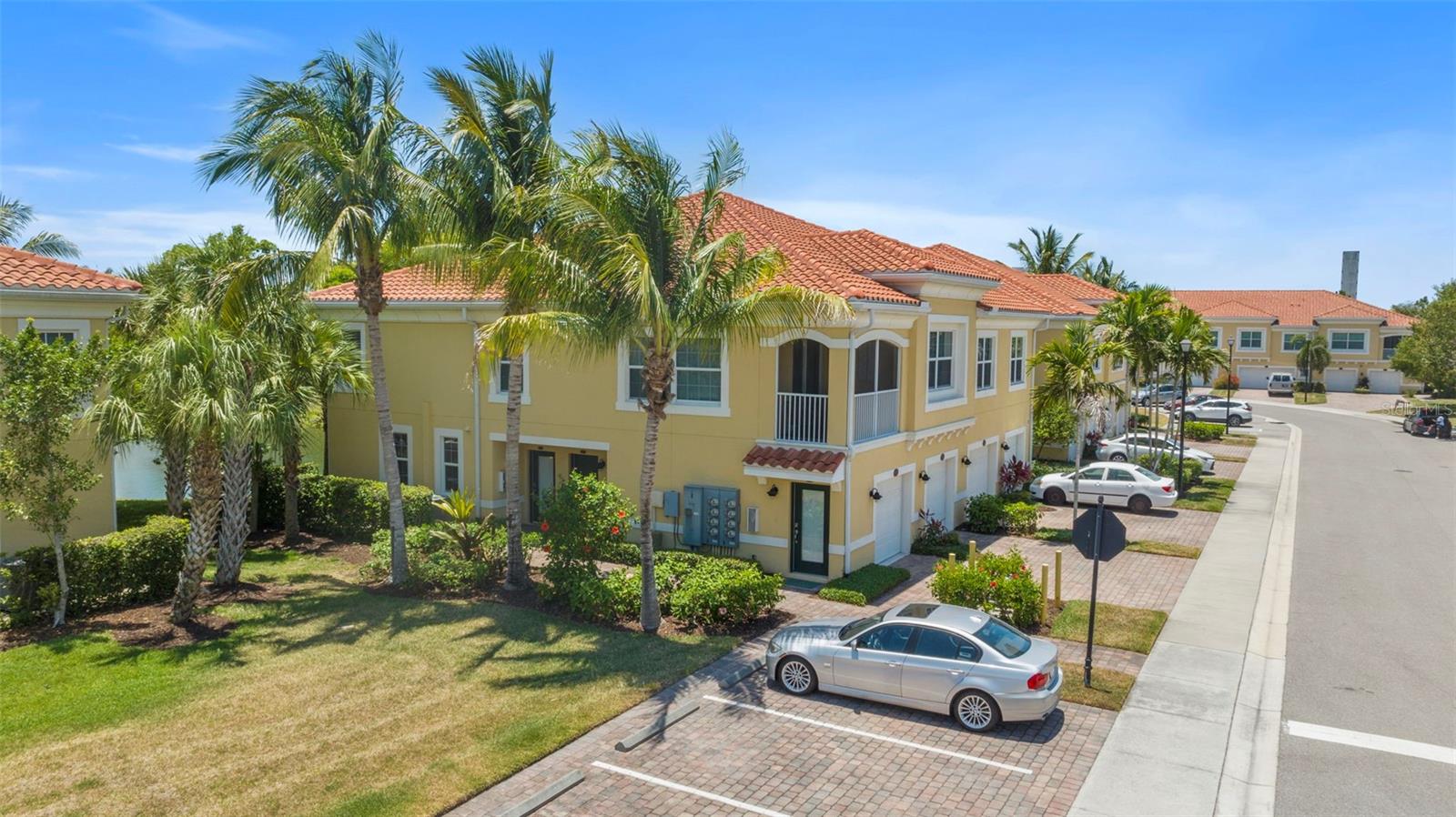 89 NAVIGATION CIRCLE