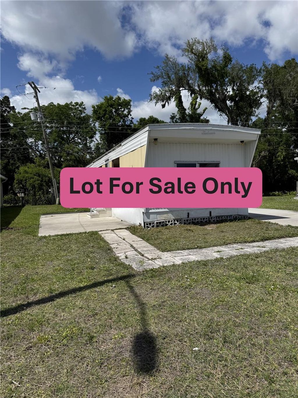 Photo of 2900 8th Avenue W #18, Palmetto, FL 34221 (MLS # A4689959)