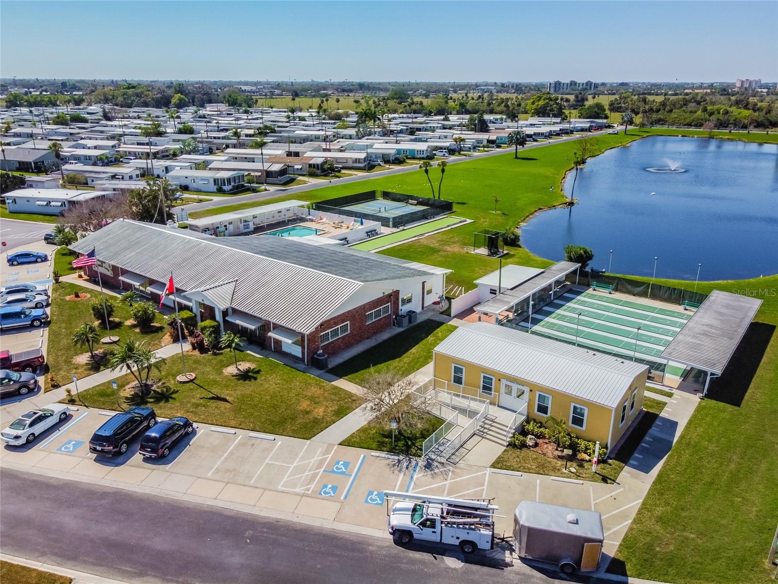 2900 8TH AVENUE W 18