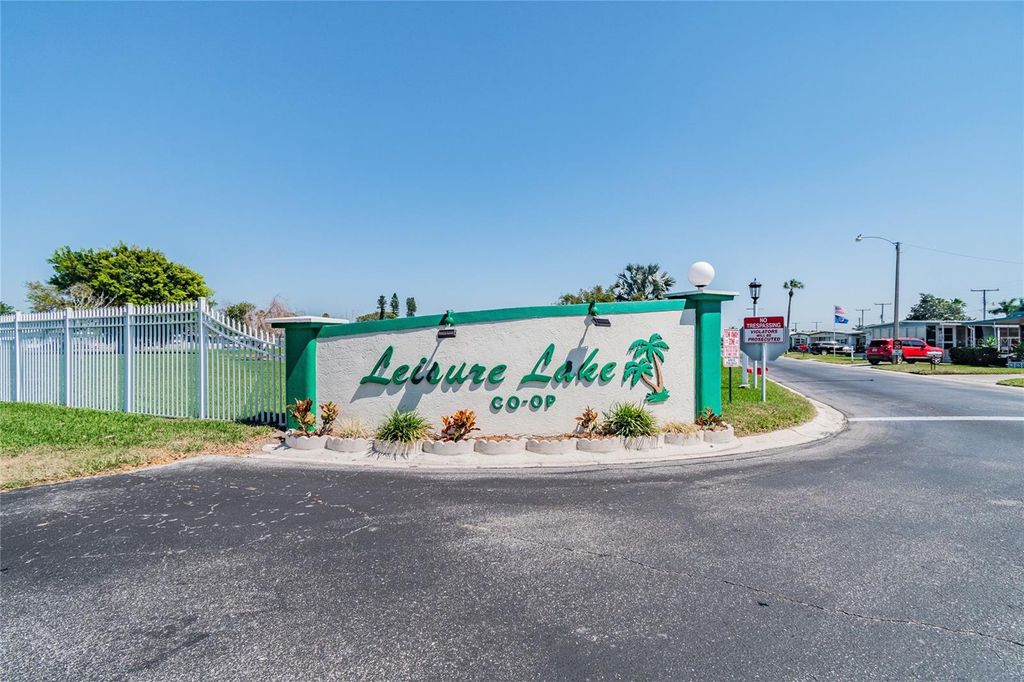 Photo of 2900 8th Avenue W #18, Palmetto, FL 34221 (MLS # A4689959)