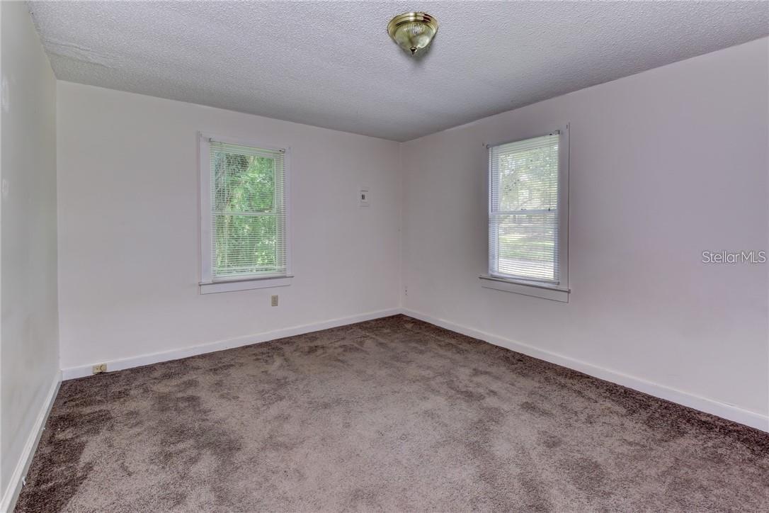 PINECREST BLKS 22-23 DELAND - Residential