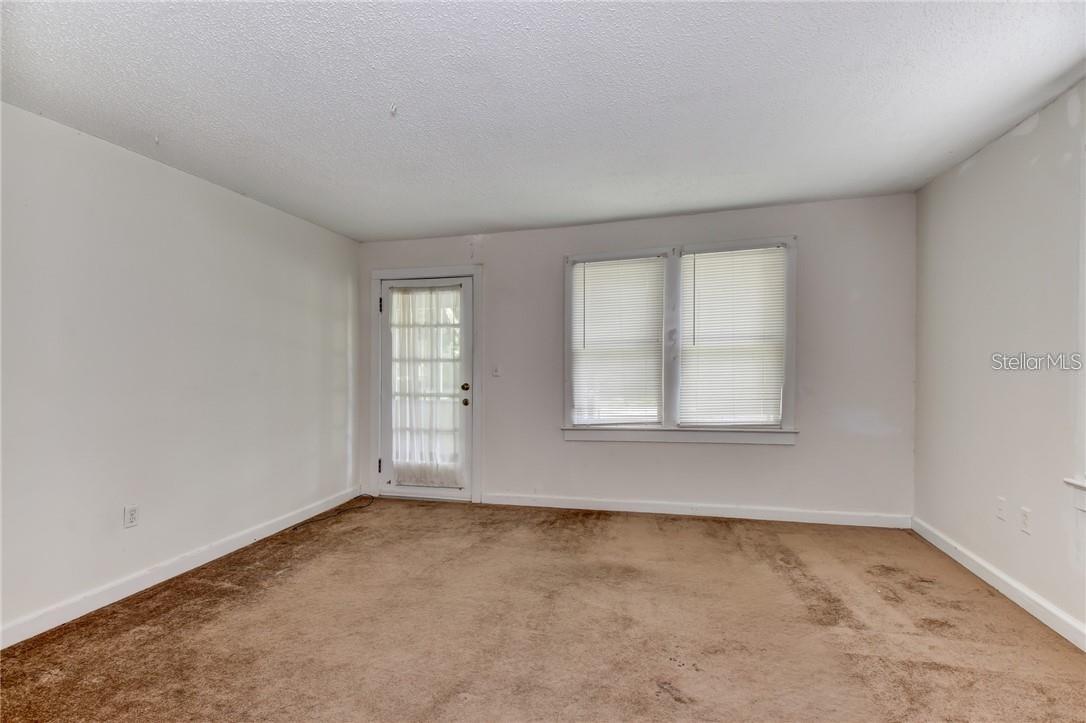 PINECREST BLKS 22-23 DELAND - Residential