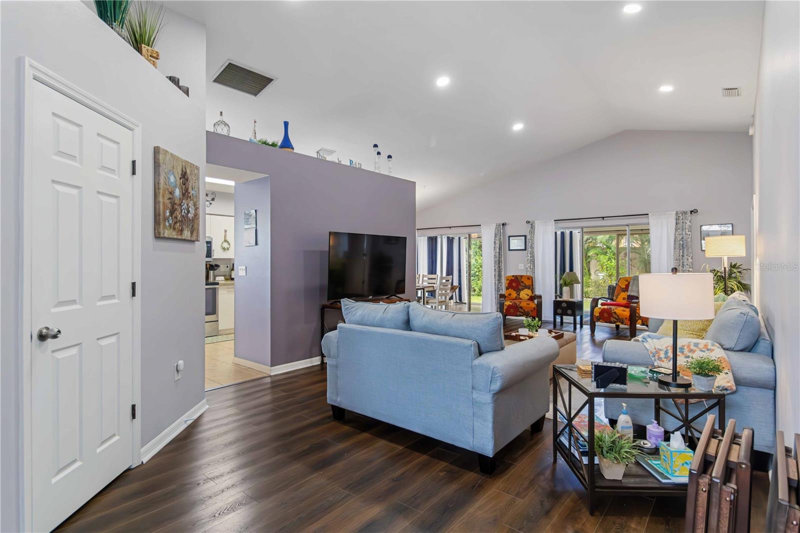 ROSEWOOD AT THE GARDENS - Residential Lease