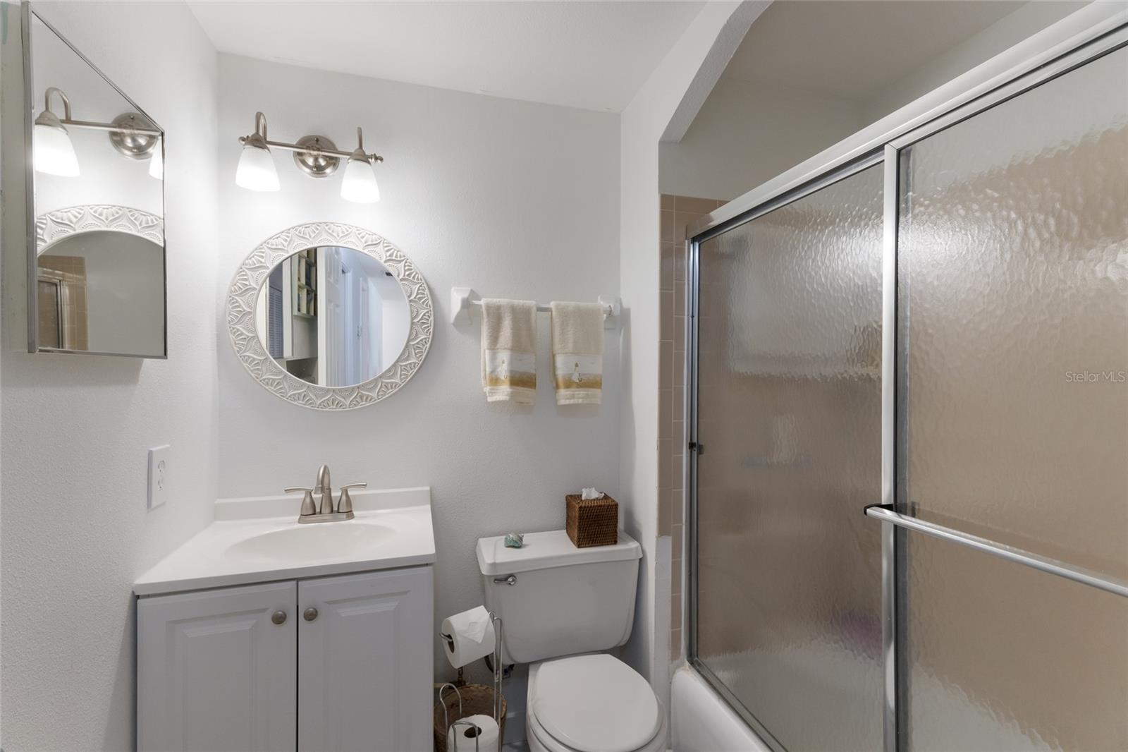 HOLMES BEACH 13TH UNIT - Residential