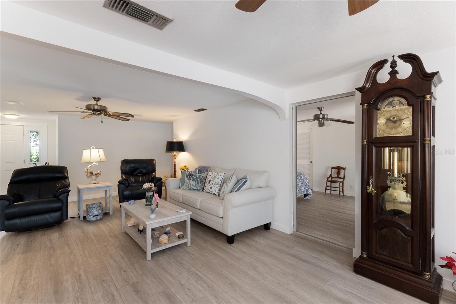 HOLMES BEACH 13TH UNIT - Residential