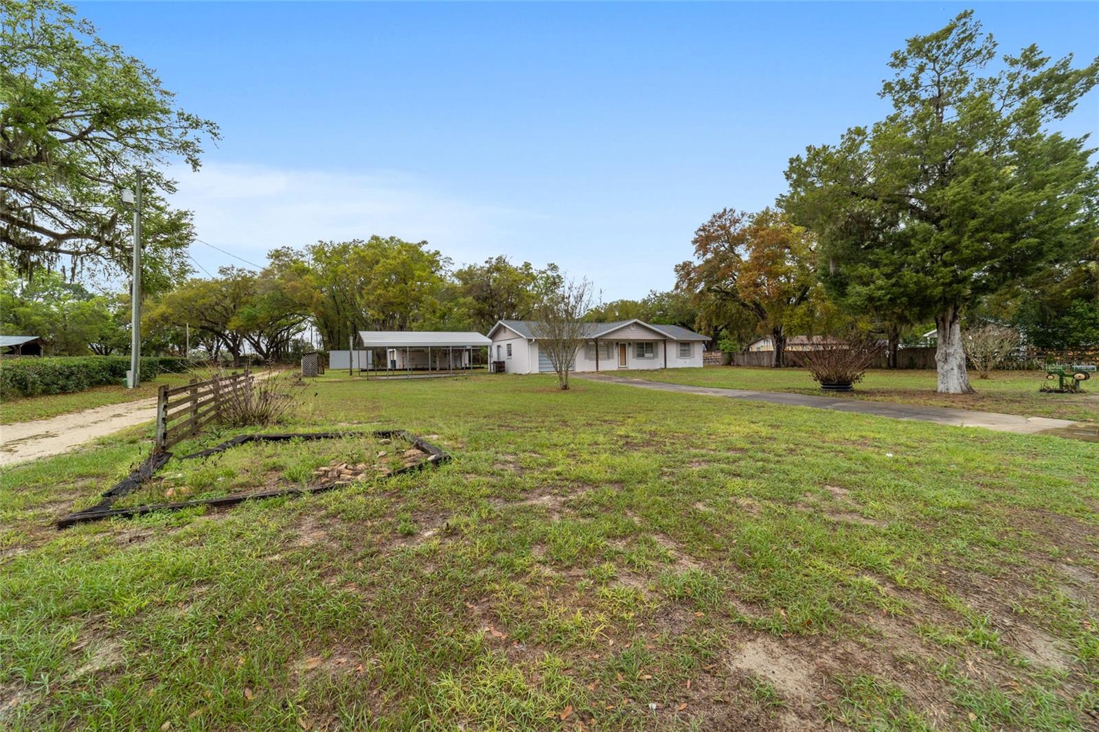 SUNSET HARBOR - Residential