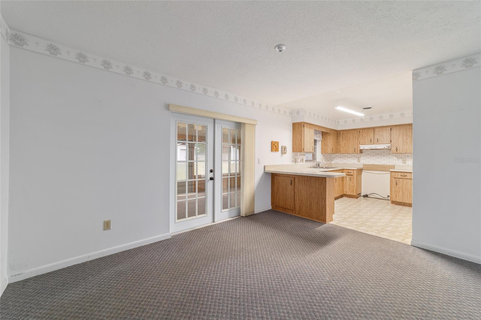 SUNSET HARBOR - Residential