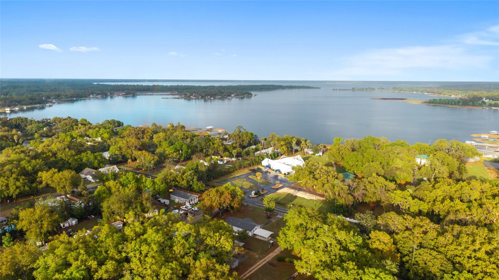 10496 SE SUNSET HARBOR ROAD