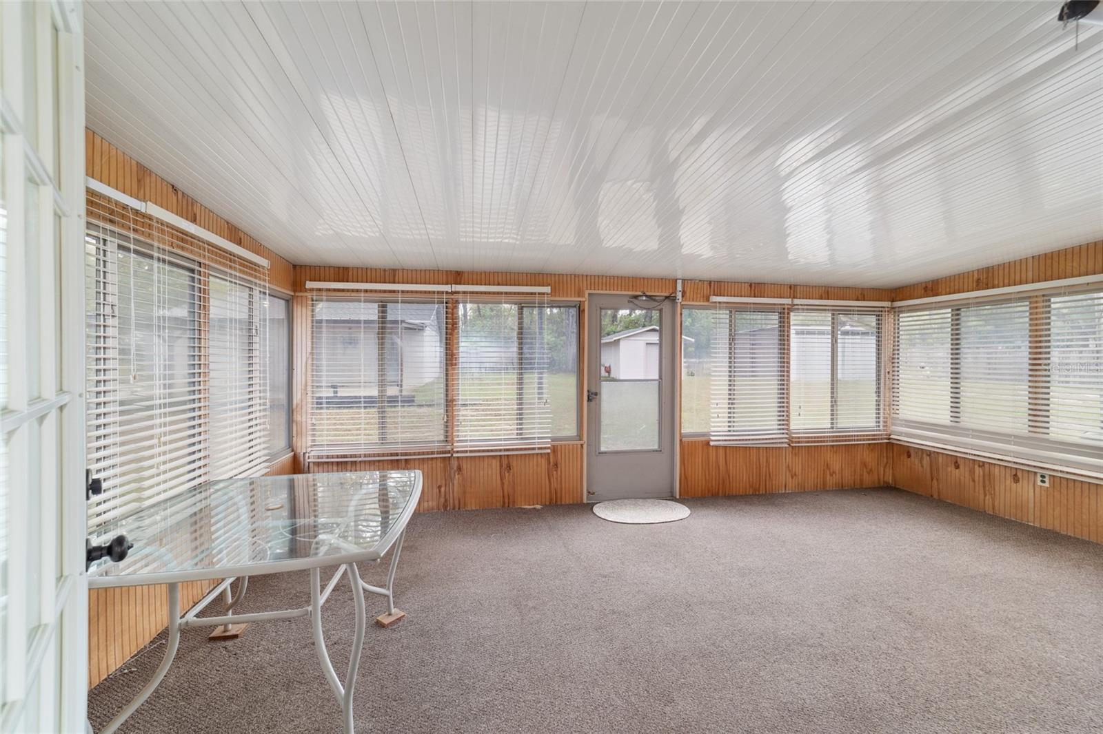 SUNSET HARBOR - Residential