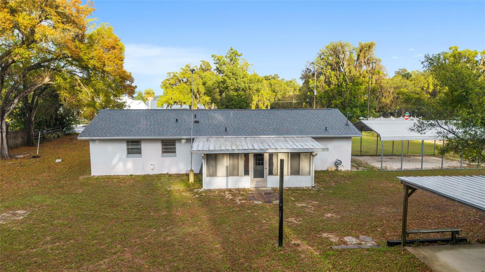 SUNSET HARBOR - Residential