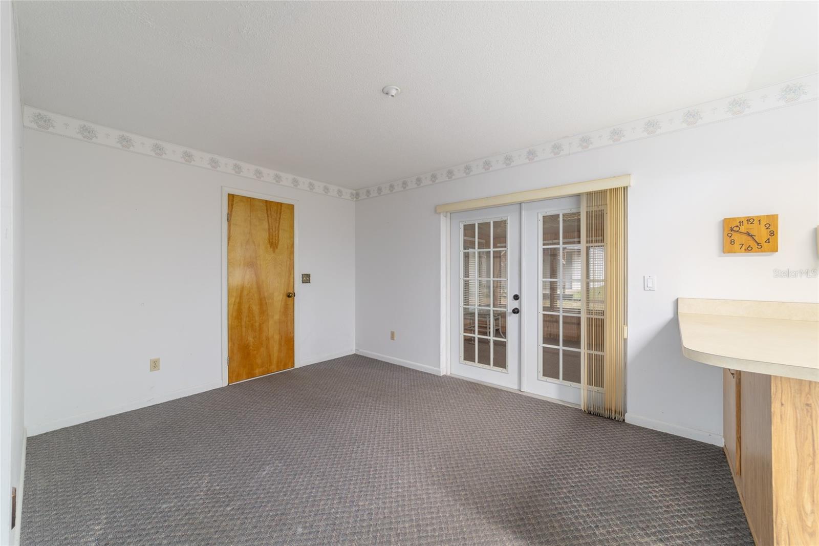 SUNSET HARBOR - Residential