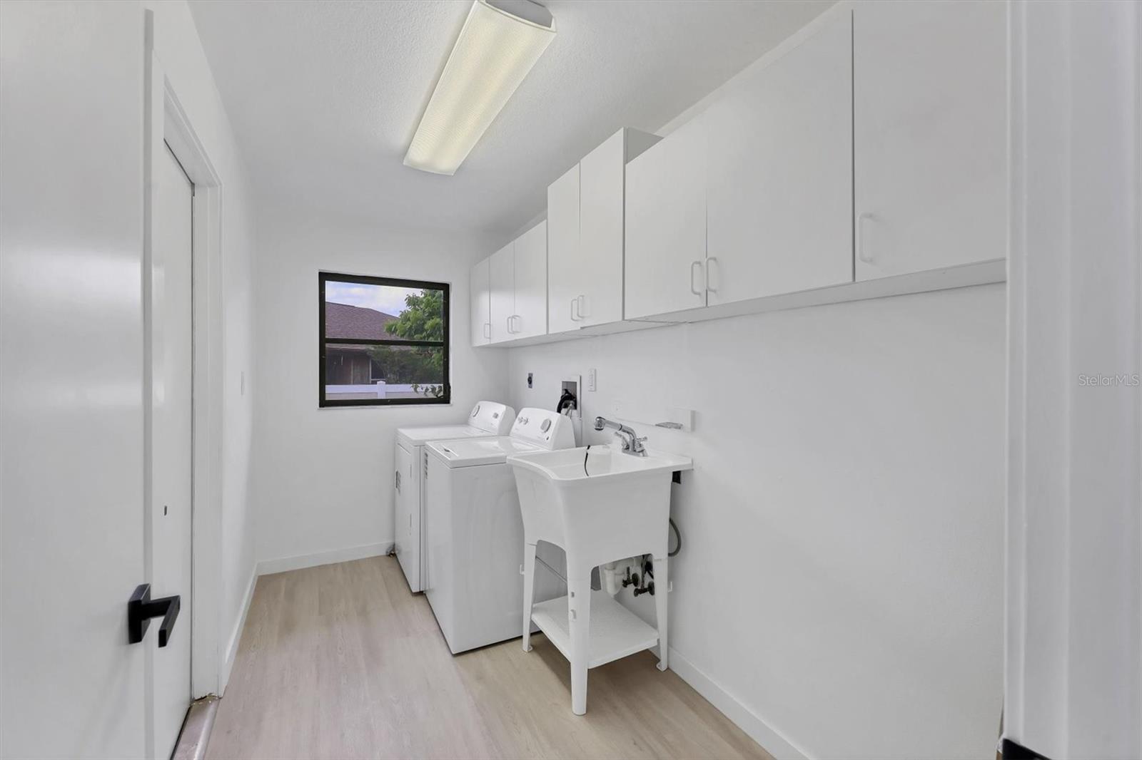 PORT CHARLOTTE SEC 023 - Residential Lease