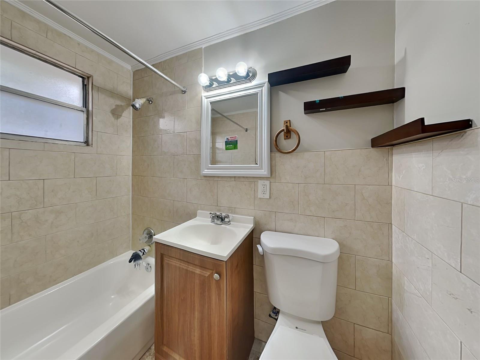 BUFFALO ESTATES UNIT 1 - Residential Lease