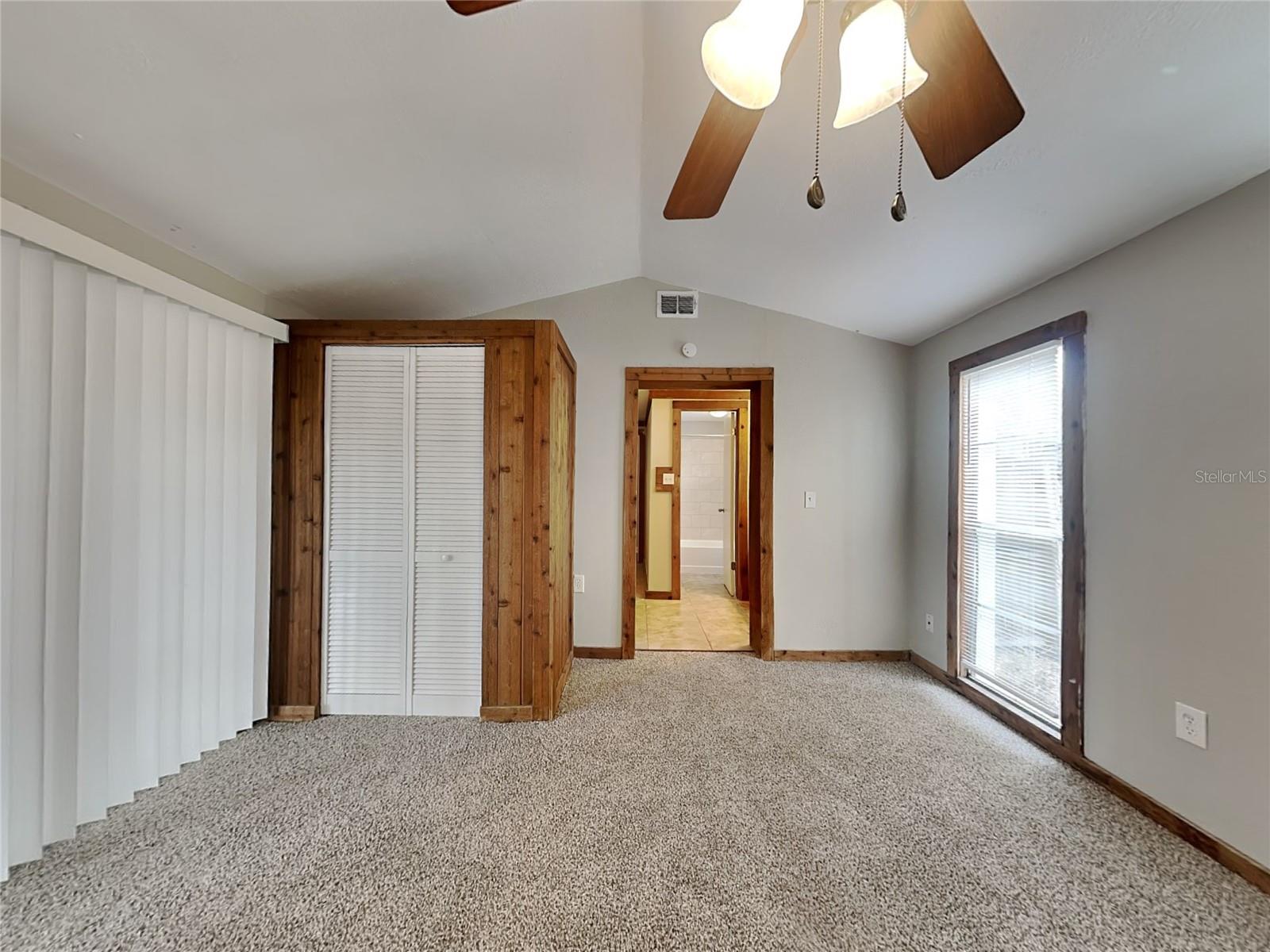 BUFFALO ESTATES UNIT 1 - Residential Lease