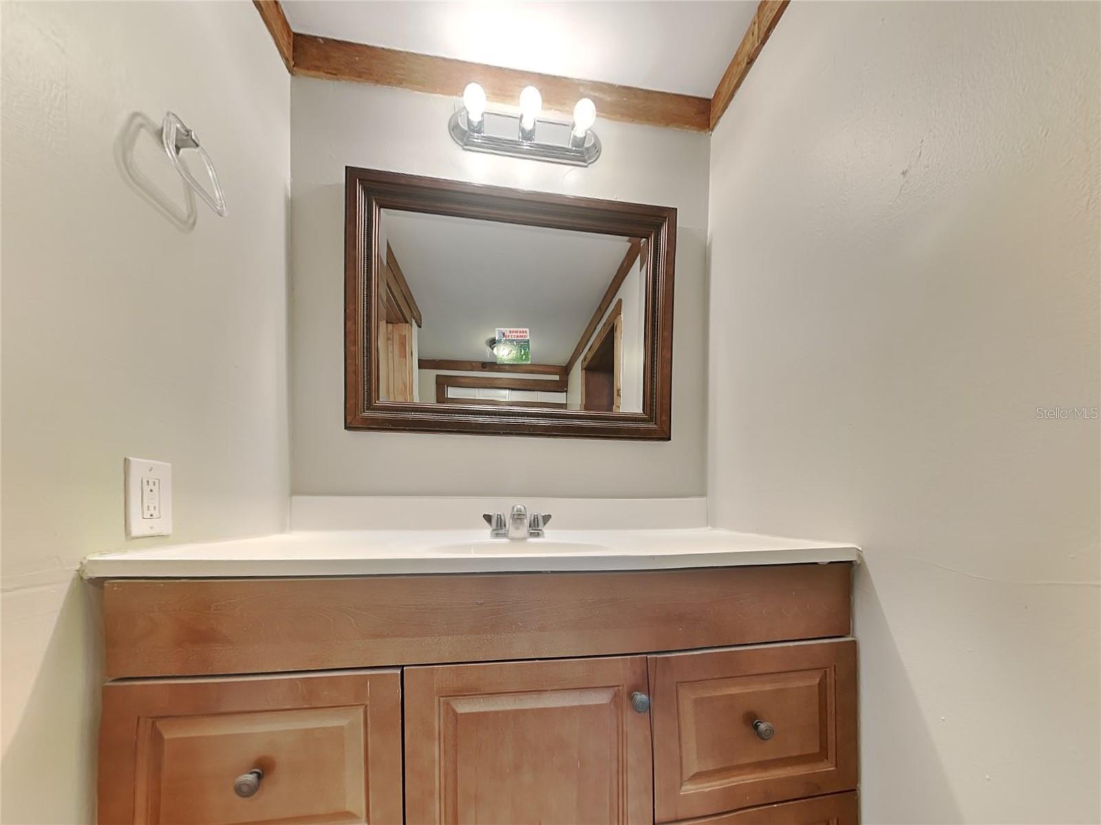 BUFFALO ESTATES UNIT 1 - Residential Lease