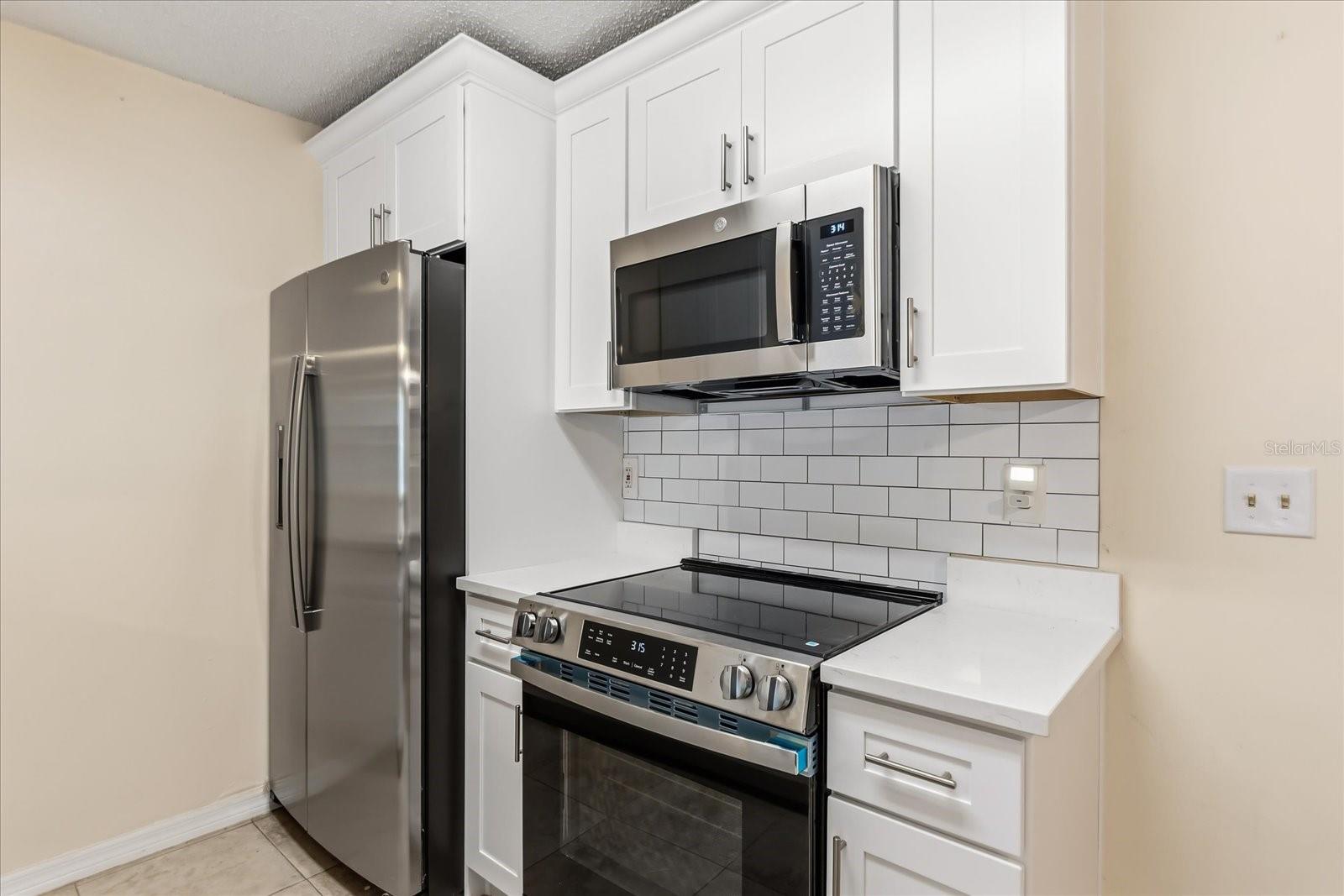 2612 GRASSY POINT DRIVE 208