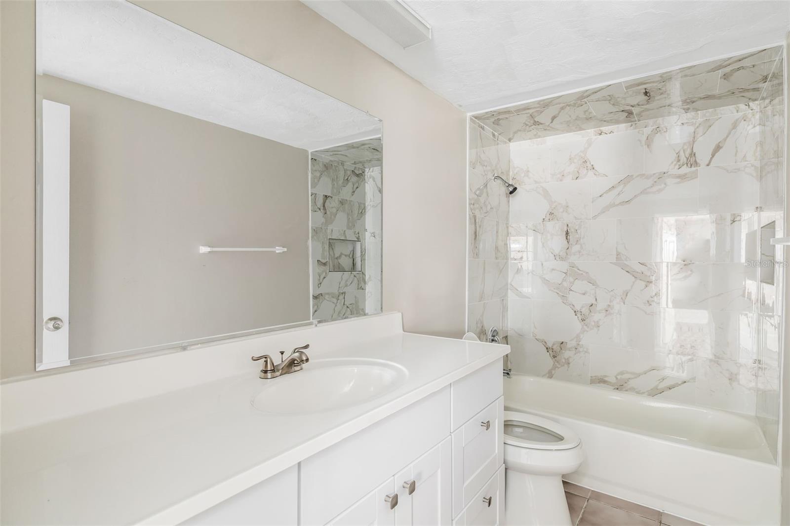 DENHAM ACRES - Residential Lease