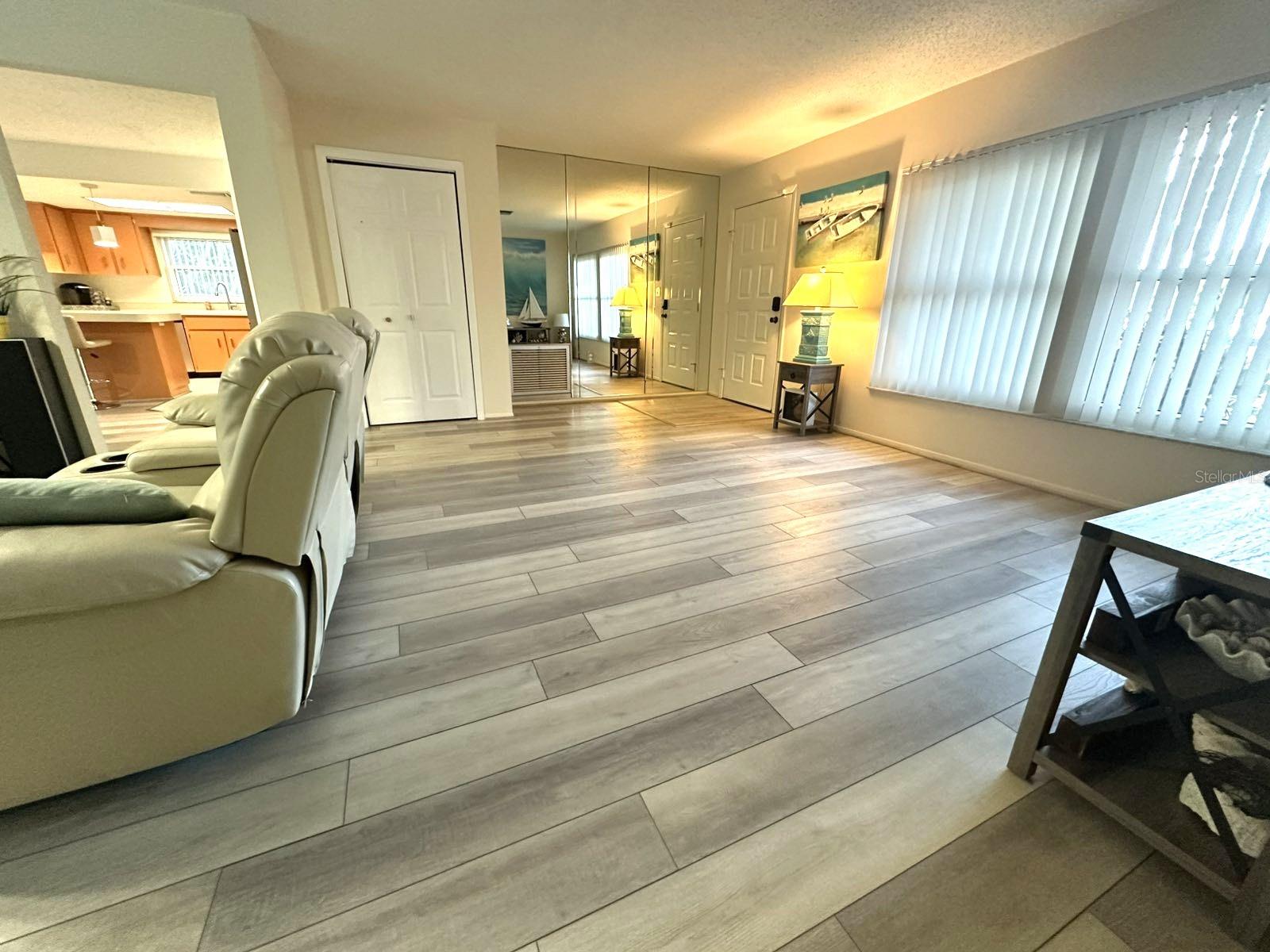 DOVE HOLLOW-UNIT I - Residential