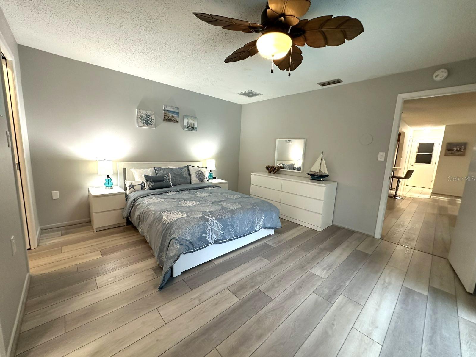 DOVE HOLLOW-UNIT I - Residential