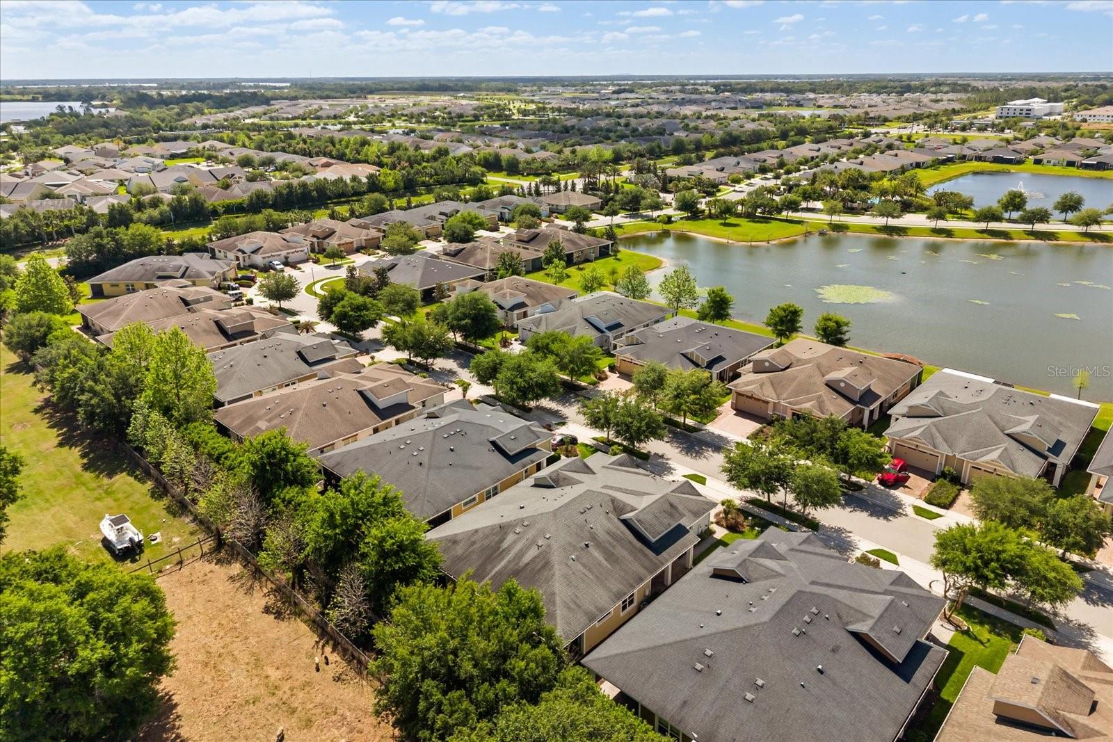 NORTHWEST LAKESIDE GROVES - Residential