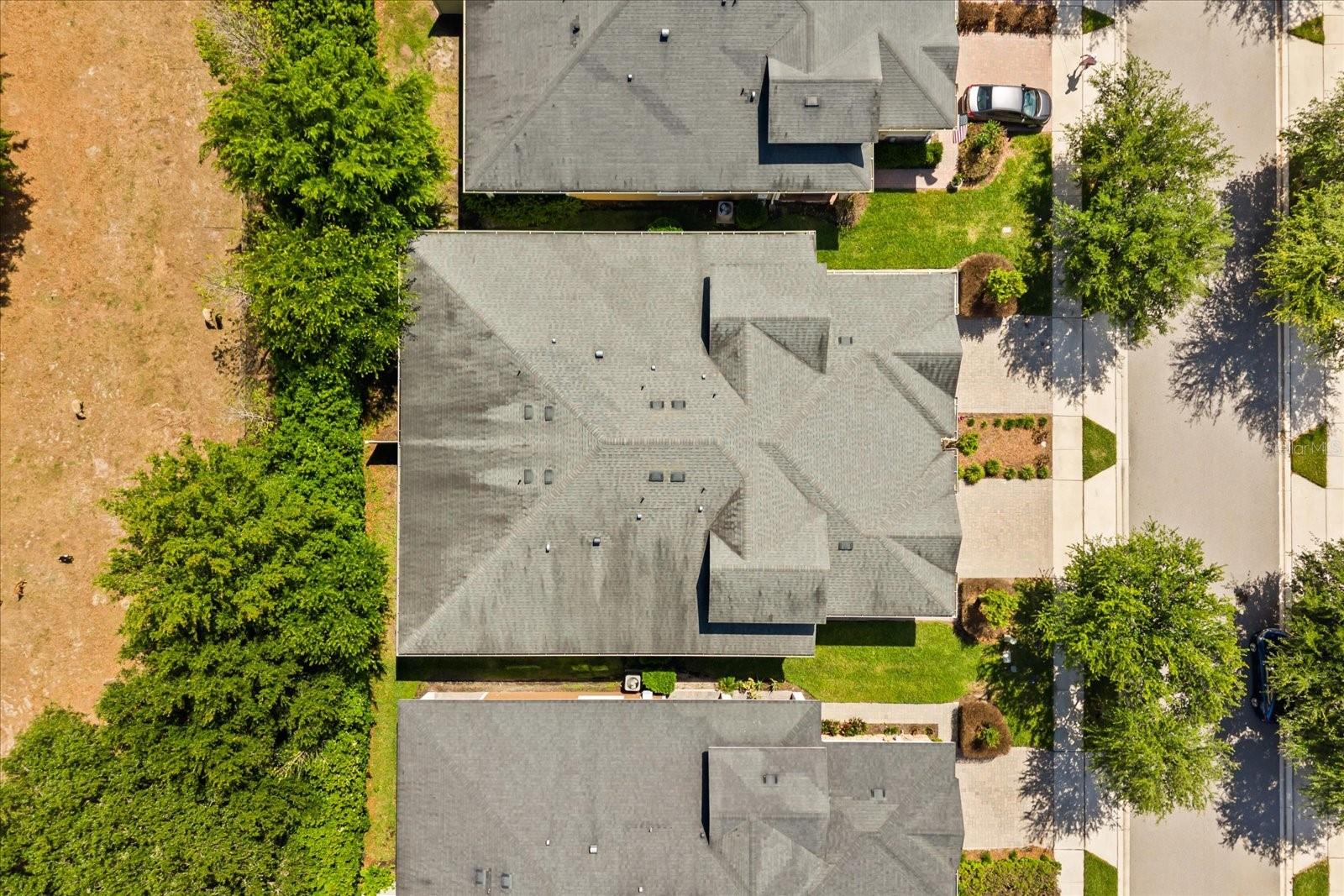 NORTHWEST LAKESIDE GROVES - Residential