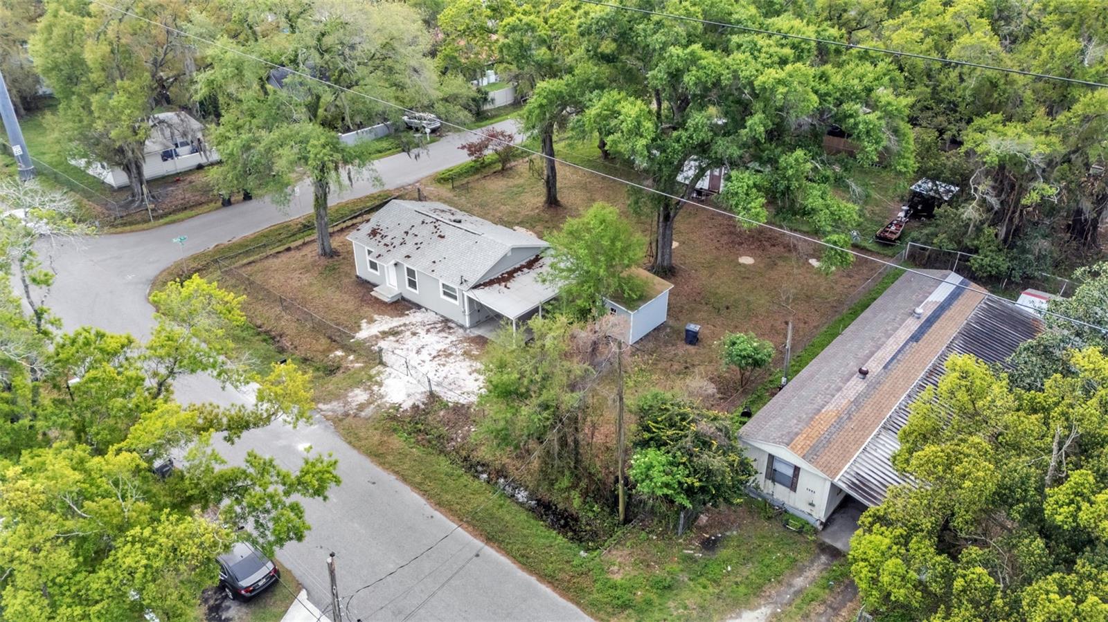 ROBINSON PINES - Residential