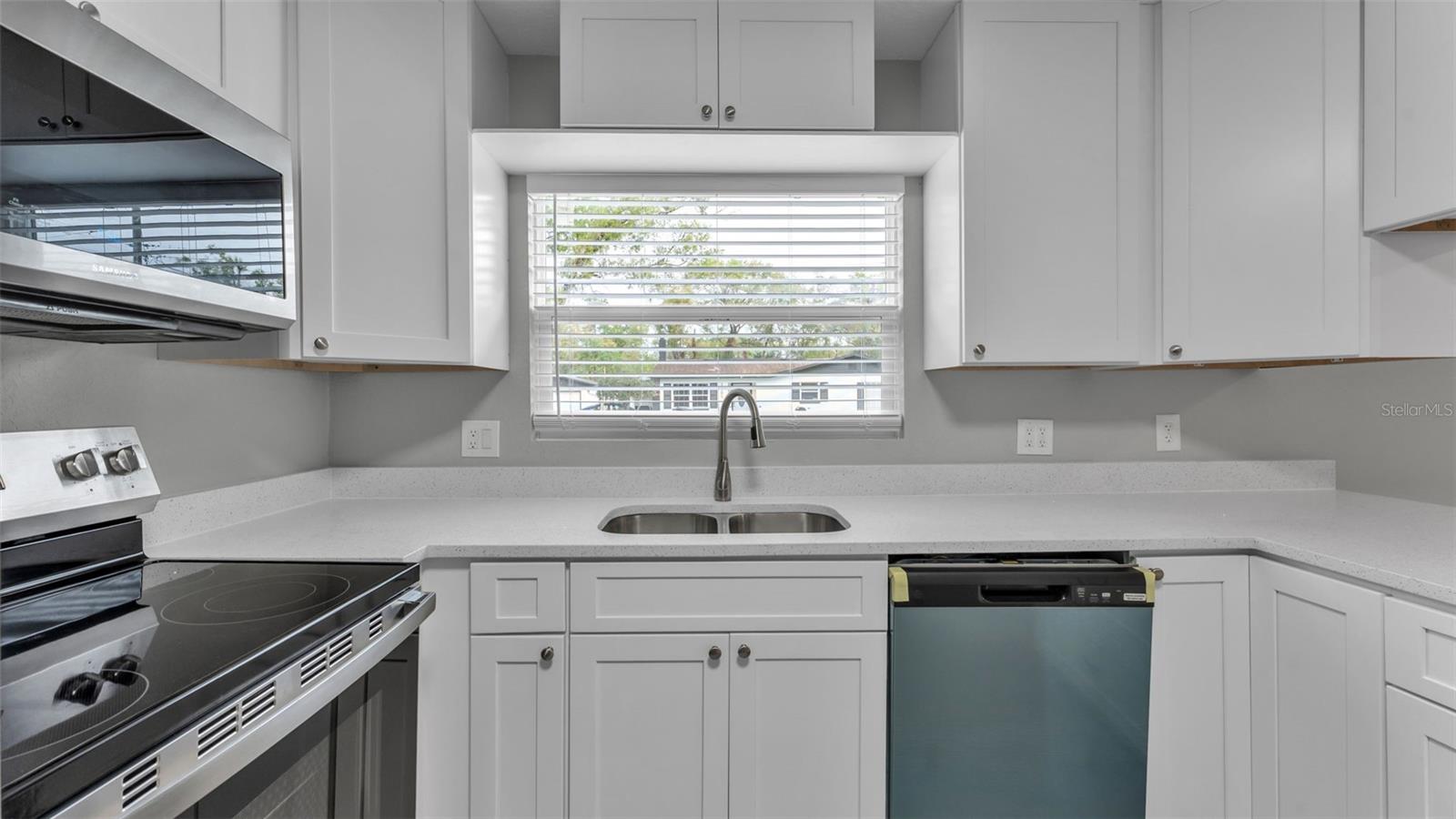 ROBINSON PINES - Residential