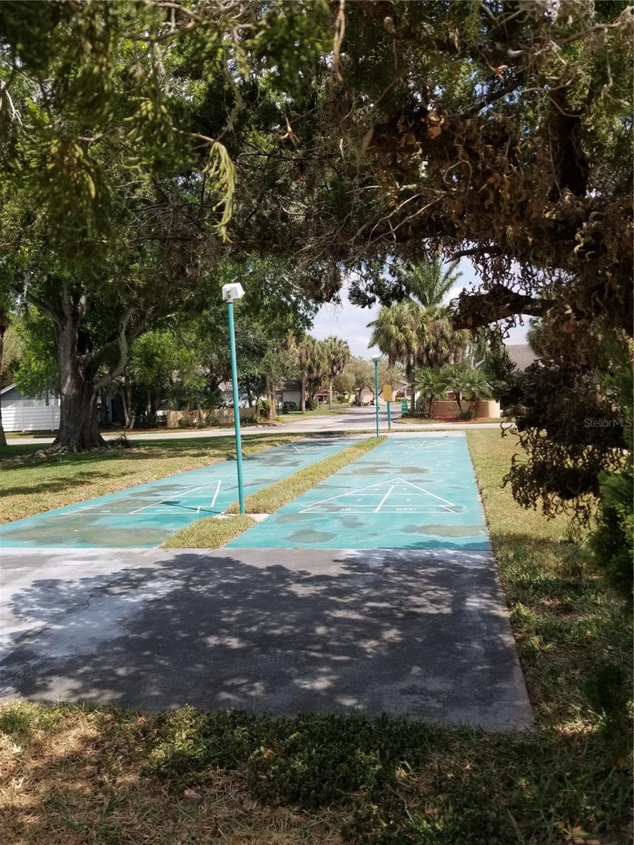 PALM-AIRE AT SARASOTA 8-C CO - Residential Lease