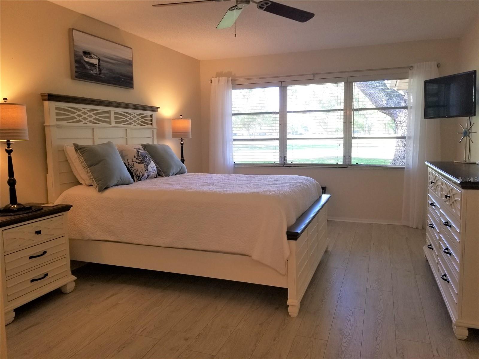 PALM-AIRE AT SARASOTA 8-C CO - Residential Lease