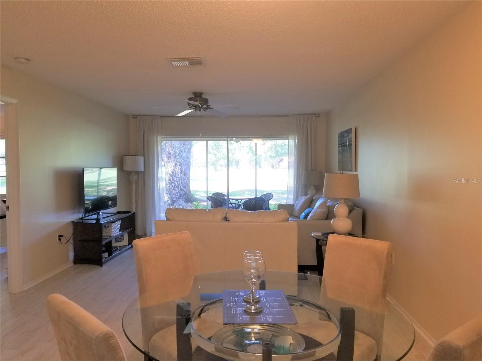 PALM-AIRE AT SARASOTA 8-C CO - Residential Lease