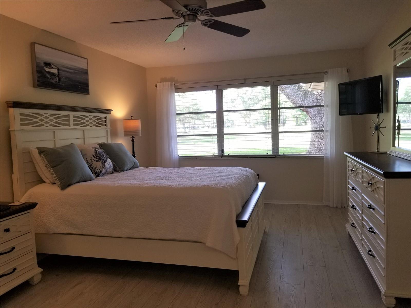 PALM-AIRE AT SARASOTA 8-C CO - Residential Lease