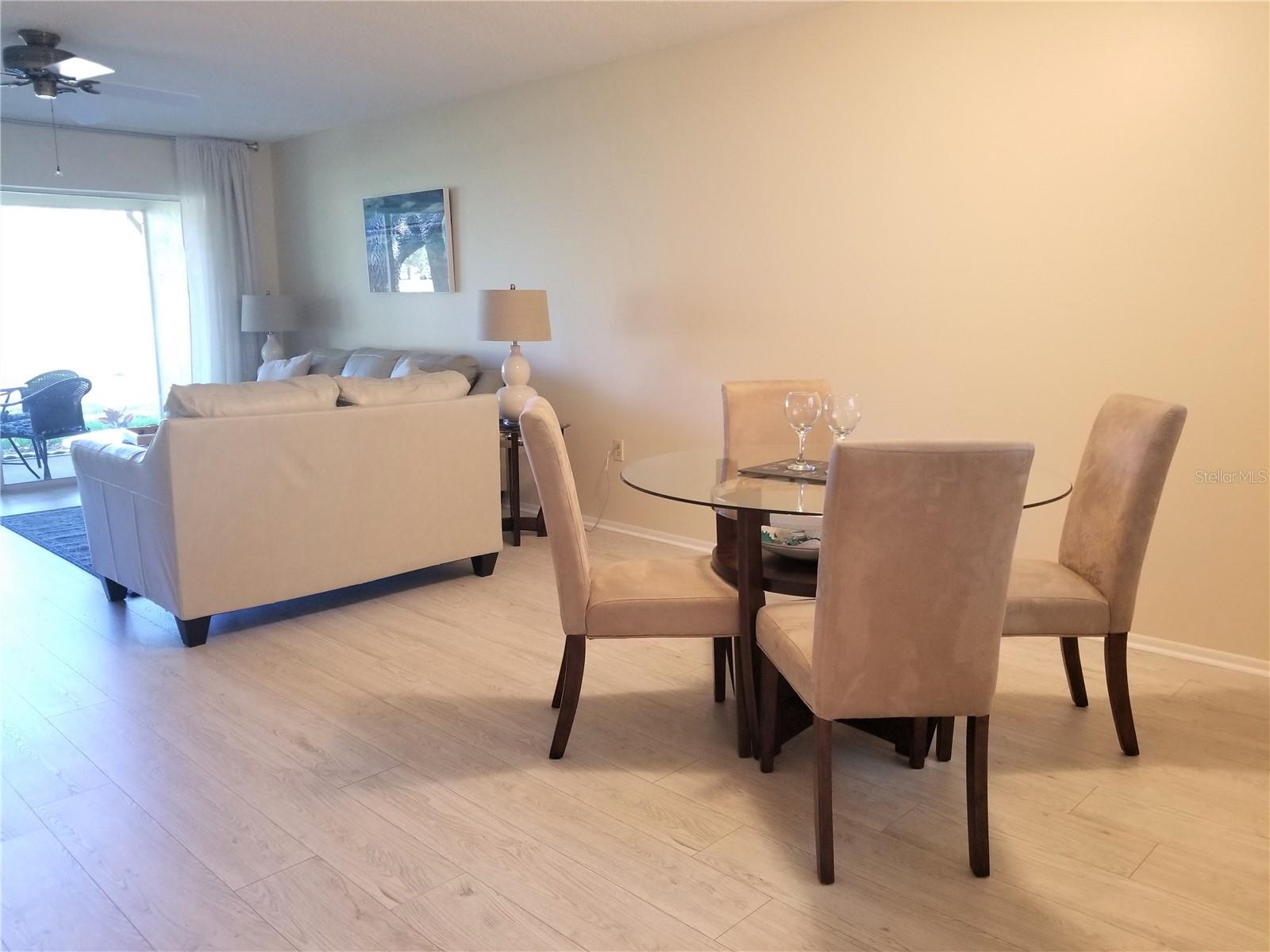 PALM-AIRE AT SARASOTA 8-C CO - Residential Lease