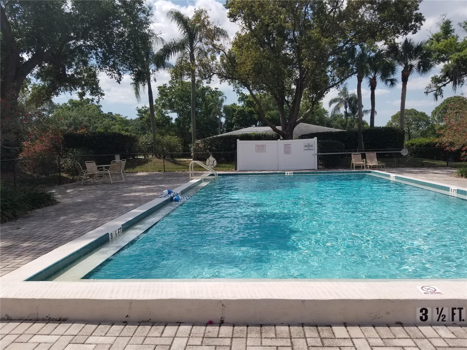 PALM-AIRE AT SARASOTA 8-C CO - Residential Lease