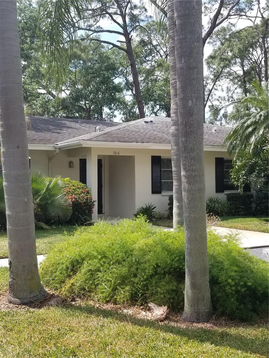 PALM-AIRE AT SARASOTA 8-C CO - Residential Lease