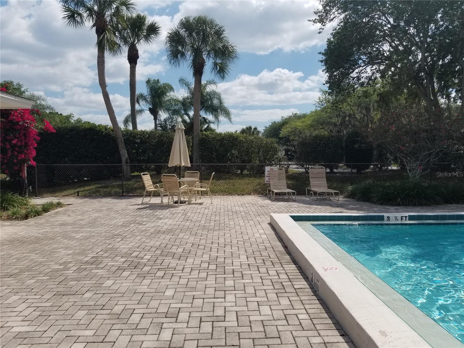 PALM-AIRE AT SARASOTA 8-C CO - Residential Lease