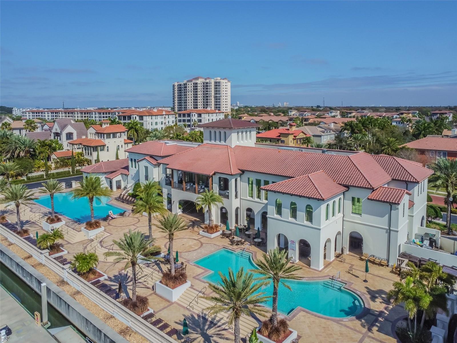 CASTILLO AT WESTSHORE YACHT CL - Residential