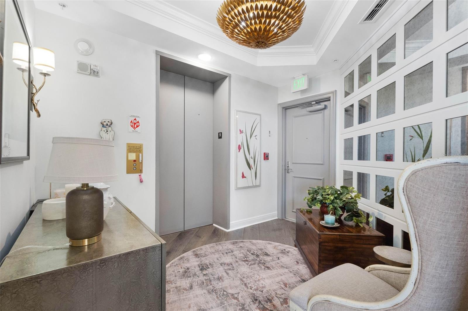 CASTILLO AT WESTSHORE YACHT CL - Residential