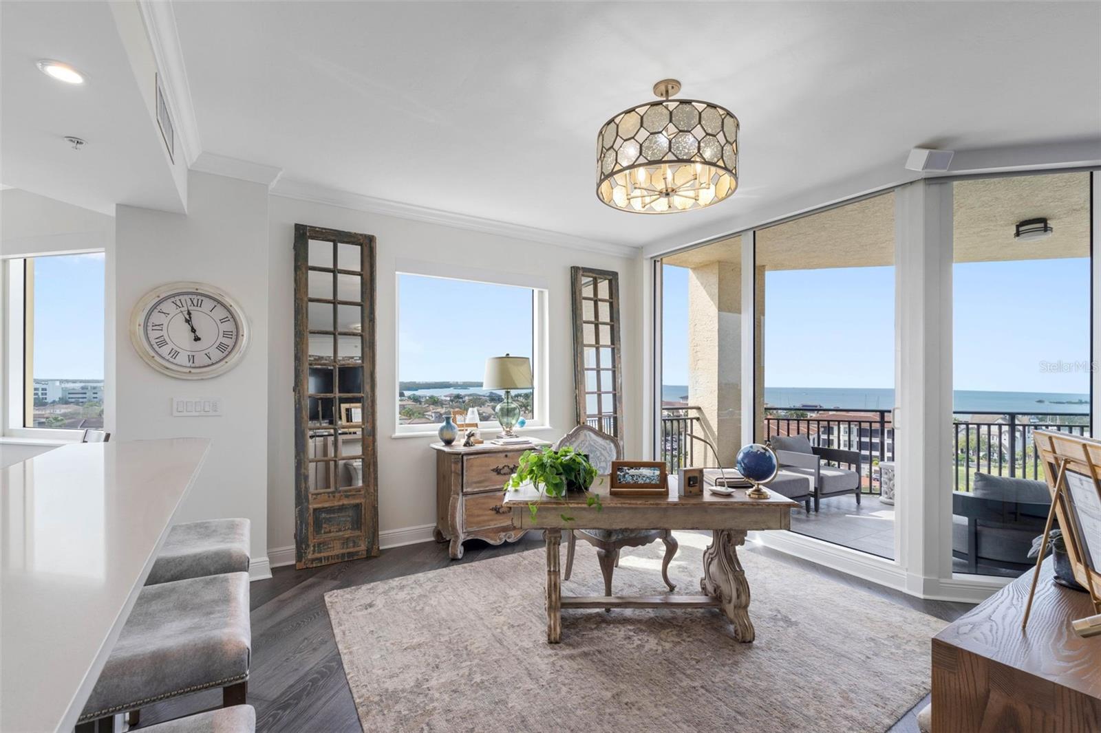 CASTILLO AT WESTSHORE YACHT CL - Residential