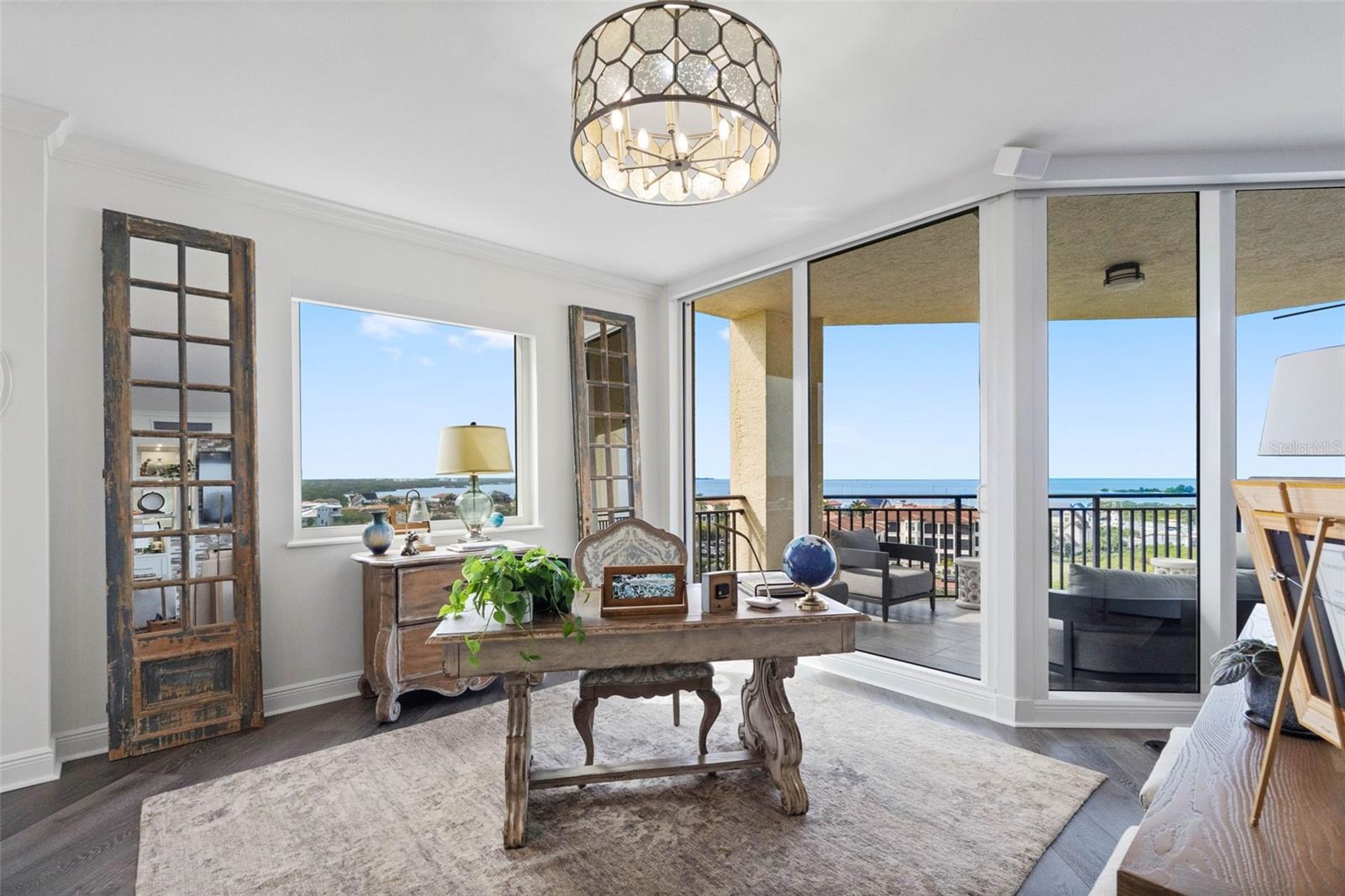 CASTILLO AT WESTSHORE YACHT CL - Residential