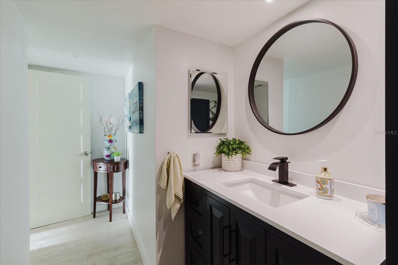 MARINER VILLAGE NORTHWEST CONDO - Residential