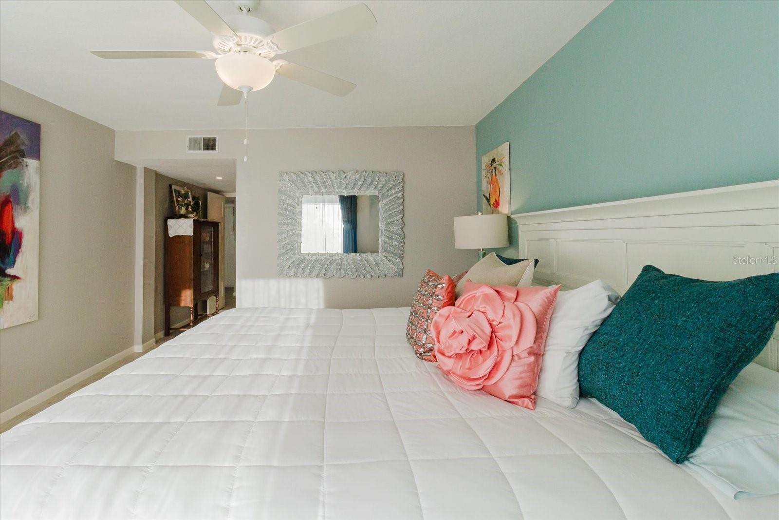 MARINER VILLAGE NORTHWEST CONDO - Residential