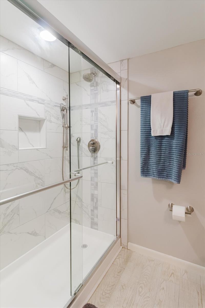 MARINER VILLAGE NORTHWEST CONDO - Residential