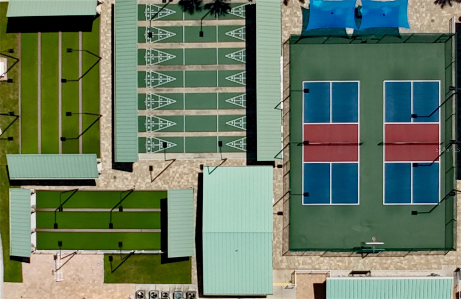 COUNTRY CLUB ESTATES - Residential