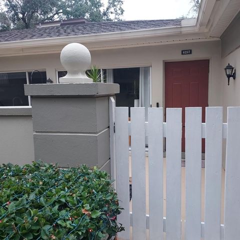 Photo of 6257 Dewdrop Way #6257, Temple Terrace, FL 33617 (MLS # TB8454867)