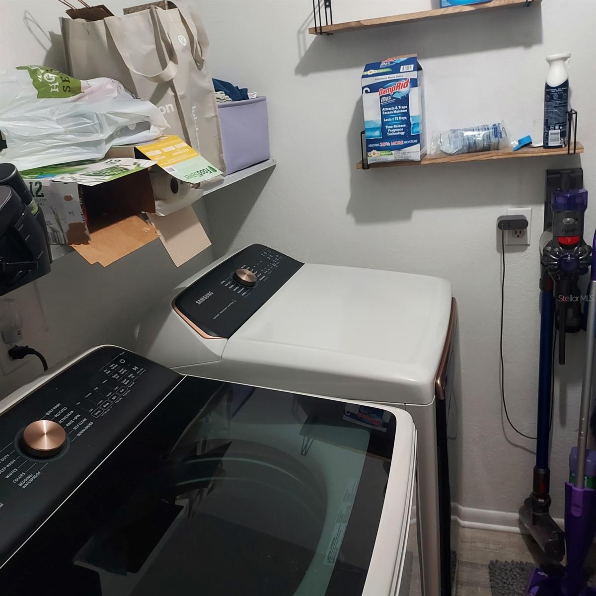 RAINTREE MANOR HOMES CONDOMINI - Residential