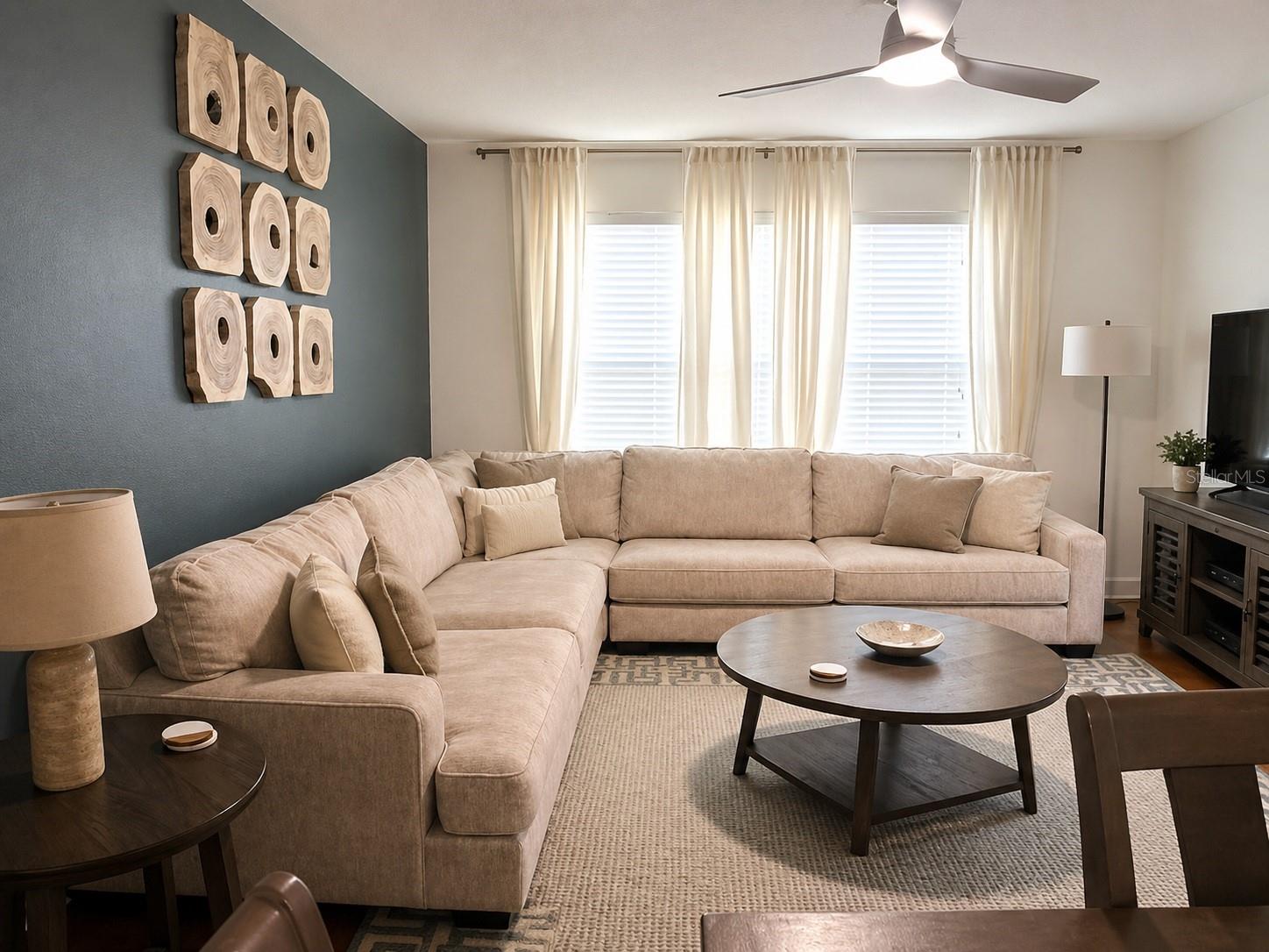 2301 BUTTERFLY PALM WAY 101