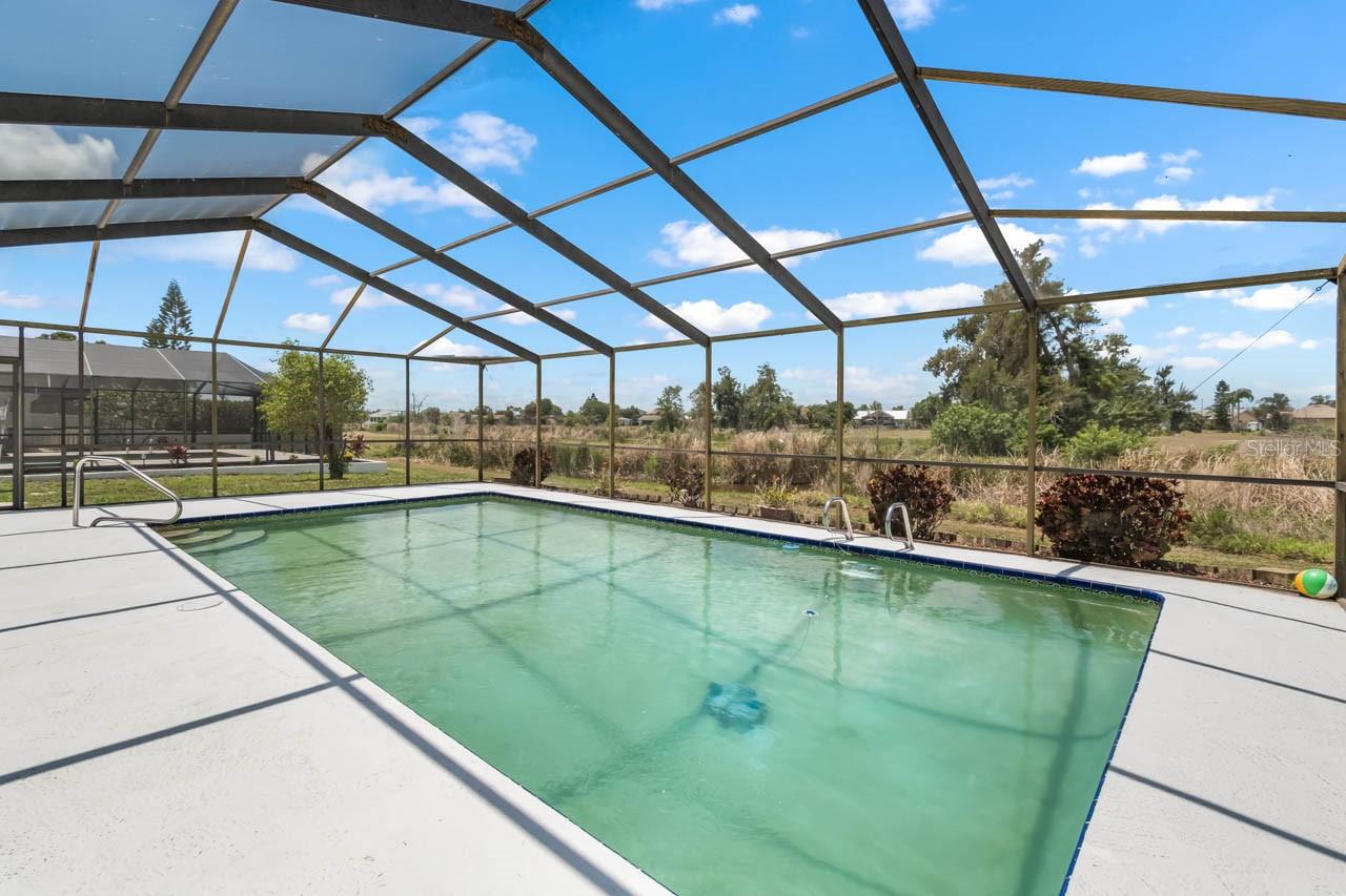 A RESUB OF PT OF APOLLO BEAC - Residential