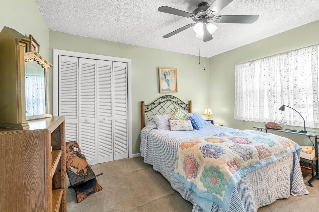 A RESUB OF PT OF APOLLO BEAC - Residential