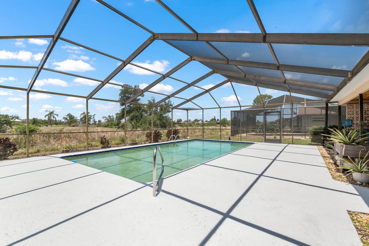 A RESUB OF PT OF APOLLO BEAC - Residential