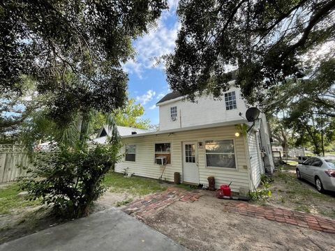 A home in TAMPA